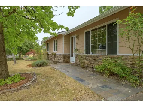 1801 SW Tamarack Street Mcminnville OR 97128