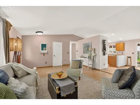 1801 SW Tamarack Street Mcminnville OR 97128