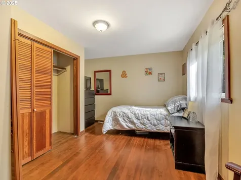42274 Ziak Gnat Creek Lane Astoria OR 97103