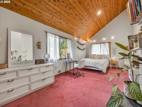 42274 Ziak Gnat Creek Lane Astoria OR 97103