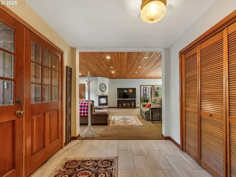 42274 Ziak Gnat Creek Lane Astoria OR 97103