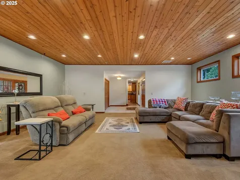 42274 Ziak Gnat Creek Lane Astoria OR 97103