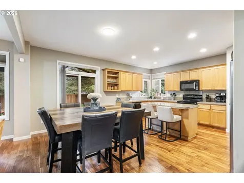 9613 NE 157th Avenue Vancouver WA 98682