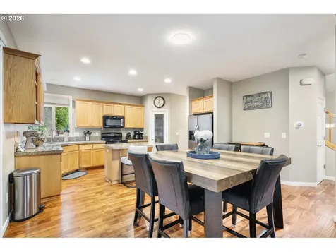 9613 NE 157th Avenue Vancouver WA 98682