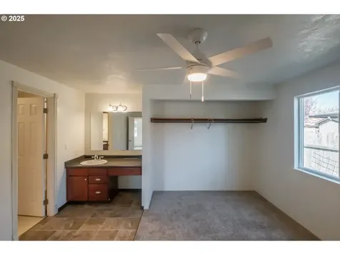 3197 Columbine Street Lebanon OR 97355
