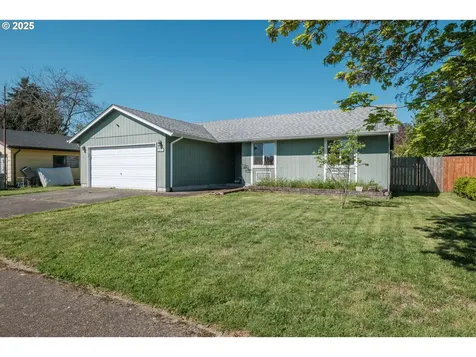 3197 Columbine Street Lebanon OR 97355