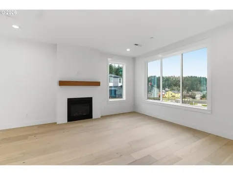 14220 SE Ellis Street Portland OR 97236