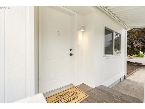 3425 Camas Street Woodburn OR 97071