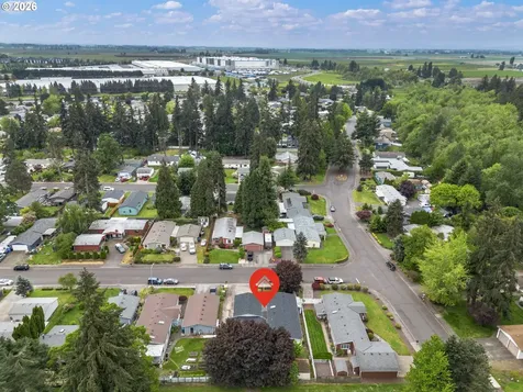 3425 Camas Street Woodburn OR 97071