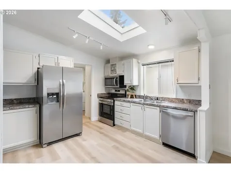 3425 Camas Street Woodburn OR 97071