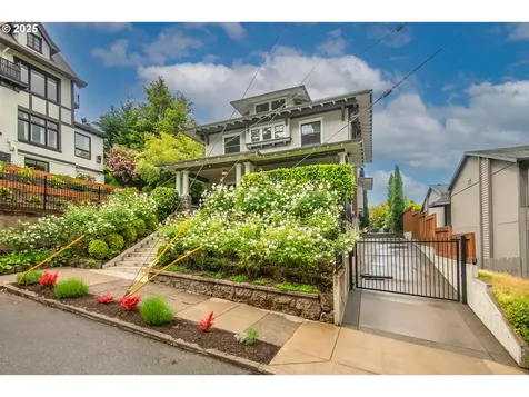 2445 NW Irving Street Portland OR 97210