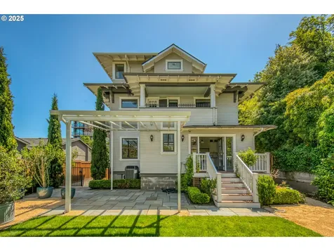 2445 NW Irving Street Portland OR 97210
