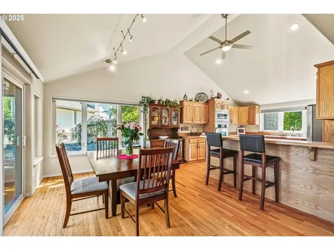 2734 Allen Street Kelso WA 98626