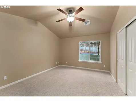675 NE Cummins Street Roseburg OR 97470
