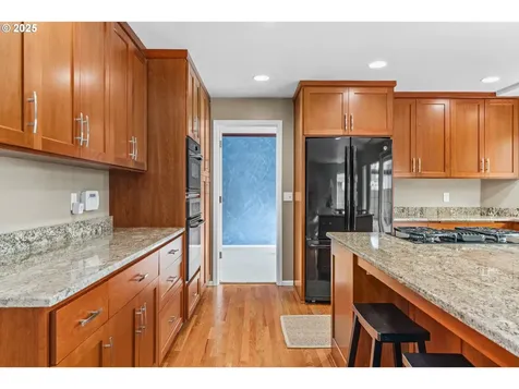 54 Silver Oak Drive Eugene OR 97404
