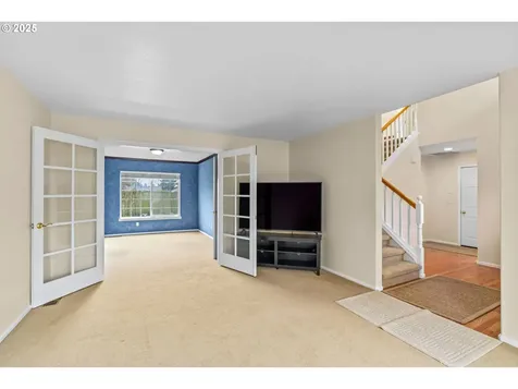 54 Silver Oak Drive Eugene OR 97404