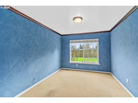 54 Silver Oak Drive Eugene OR 97404