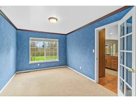 54 Silver Oak Drive Eugene OR 97404