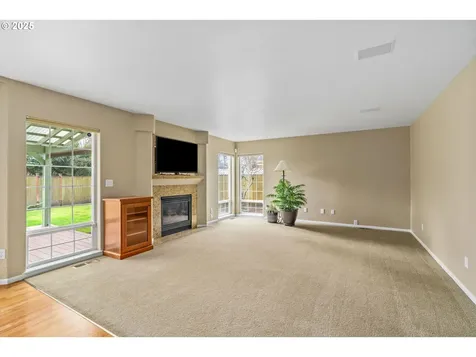 54 Silver Oak Drive Eugene OR 97404