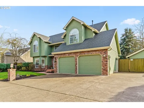 54 Silver Oak Drive Eugene OR 97404
