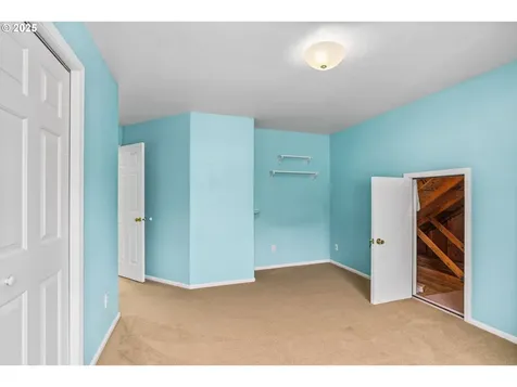 54 Silver Oak Drive Eugene OR 97404