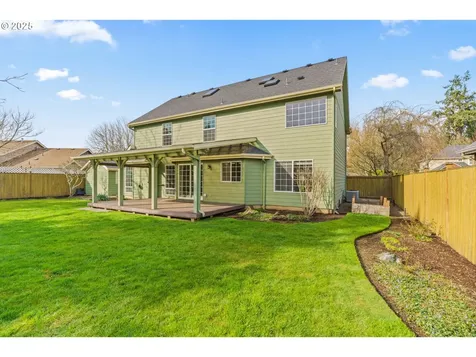 54 Silver Oak Drive Eugene OR 97404