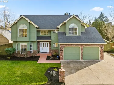 54 Silver Oak Drive Eugene OR 97404