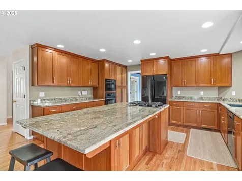 54 Silver Oak Drive Eugene OR 97404