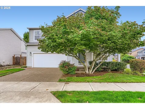 2152 N Laurelwood Street Canby OR 97013