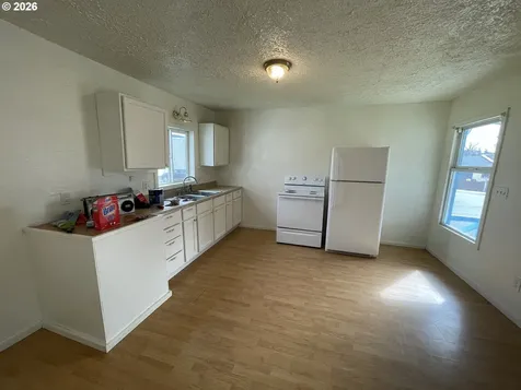 413 NE Boston Street Roseburg OR 97470