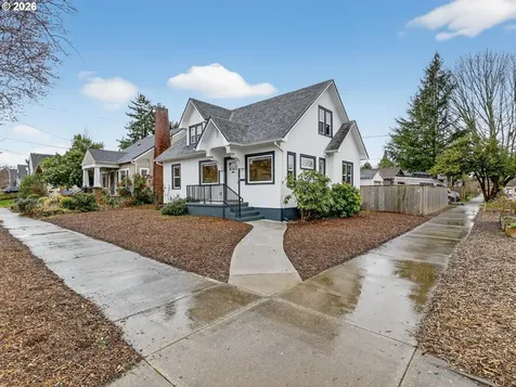 3245 NE 55th Avenue Portland OR 97213