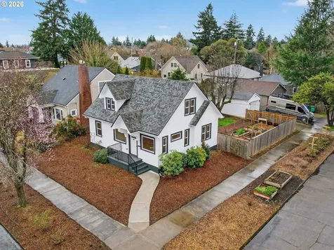 3245 NE 55th Avenue Portland OR 97213