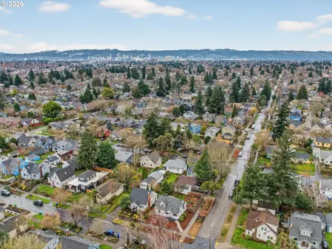 3245 NE 55th Avenue Portland OR 97213