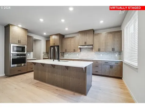 5274 N 86th Avenue Camas WA 98607