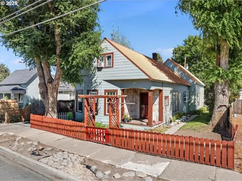 2420 9th Street Baker City OR 97814