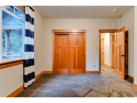 41925 Deerhorn Road Springfield OR 97478