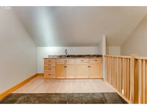 41925 Deerhorn Road Springfield OR 97478