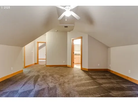 41925 Deerhorn Road Springfield OR 97478