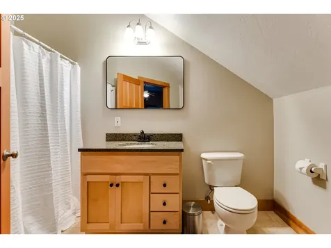 41925 Deerhorn Road Springfield OR 97478