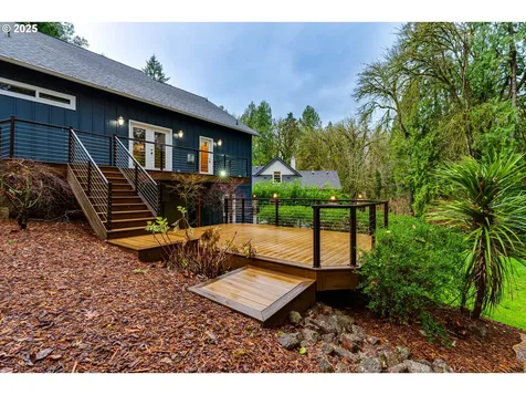 41925 Deerhorn Road Springfield OR 97478