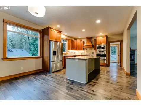 41925 Deerhorn Road Springfield OR 97478