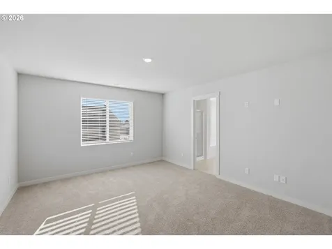 51083 SW Amsterdam Lane Scappoose OR 97056