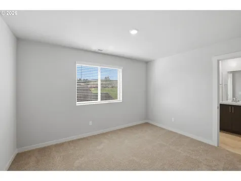 51083 SW Amsterdam Lane Scappoose OR 97056