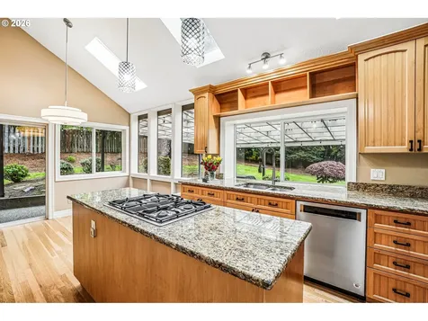 14232 Meadow Grass Street Lake Oswego OR 97035