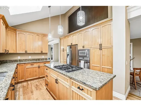 14232 Meadow Grass Street Lake Oswego OR 97035