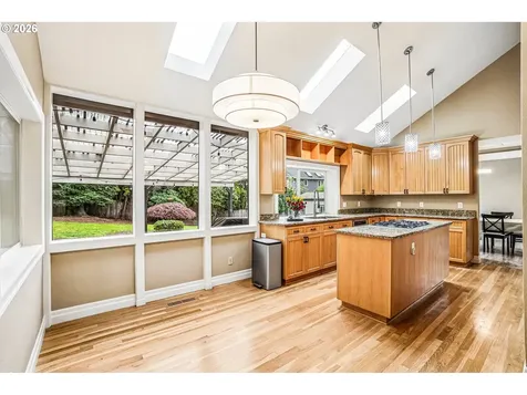 14232 Meadow Grass Street Lake Oswego OR 97035