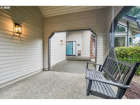 14232 Meadow Grass Street Lake Oswego OR 97035