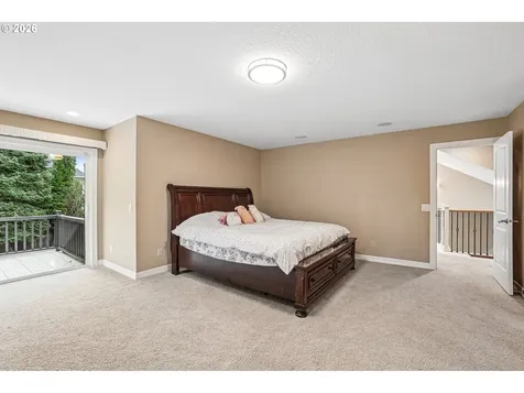 14232 Meadow Grass Street Lake Oswego OR 97035