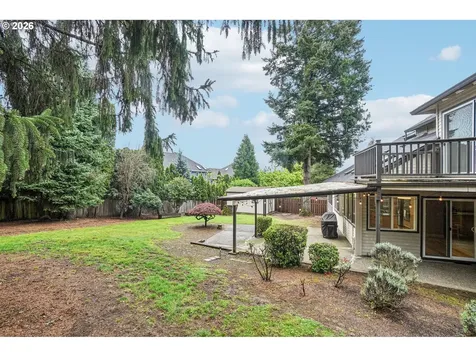 14232 Meadow Grass Street Lake Oswego OR 97035