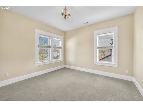 716 W 19th Street Vancouver WA 98660